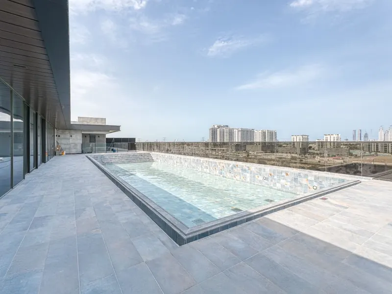 Large 1-bedroom apartment with terrace, The 100, Meydan